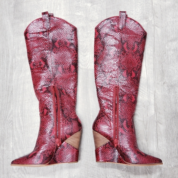 🆕️ Jessica Simpson Snakeskin Boots👢Sz 5 M 💰SOLD💰 1/22/23 - Picture 2 of 14